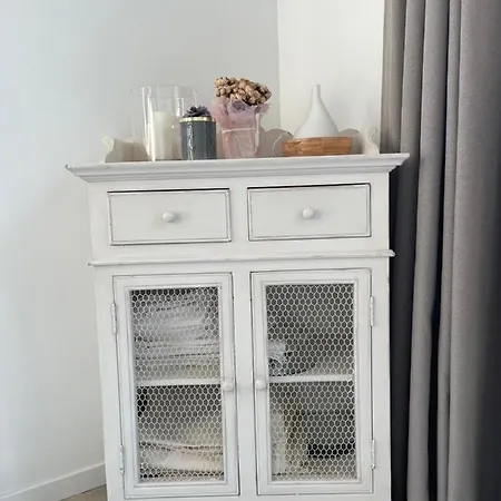 La Petite Maison De וילה *