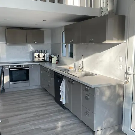 La Petite Maison De * ונס