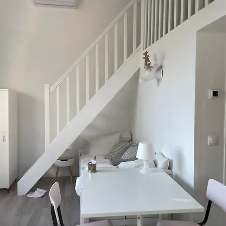 La Petite Maison De וילה *