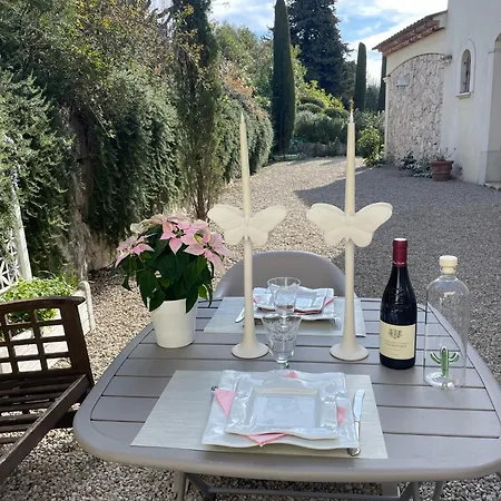 La Petite Maison De * ונס