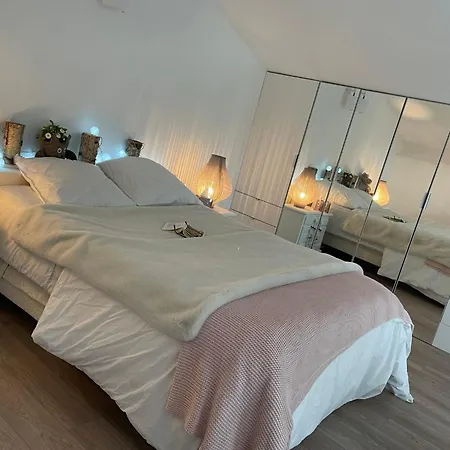 La Petite Maison De וילה